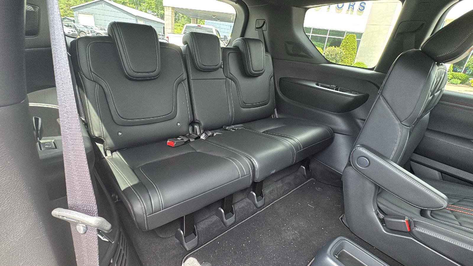 Used 2026 Nissan Armada PRO-4X AWD/4WD image 17