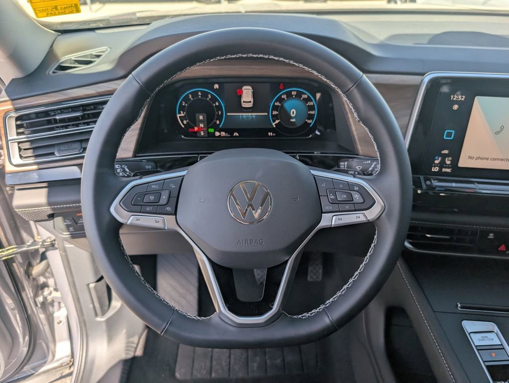 New 2025 Volkswagen Atlas SE image 15