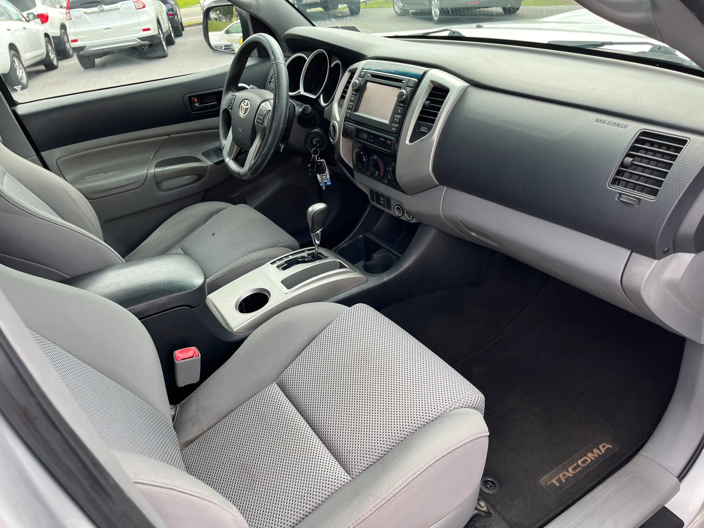 Used 2013 Toyota Tacoma 4x4 Double Cab w/ TRD Sport Pkg image 11