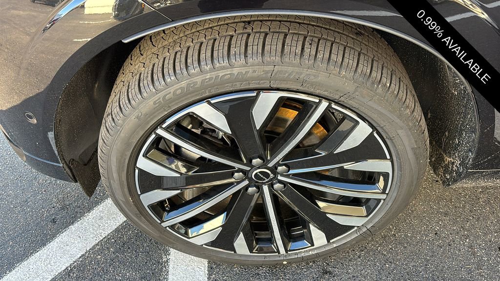 New 2026 Volvo XC60 T8 Ultra w/ Climate Package image 32