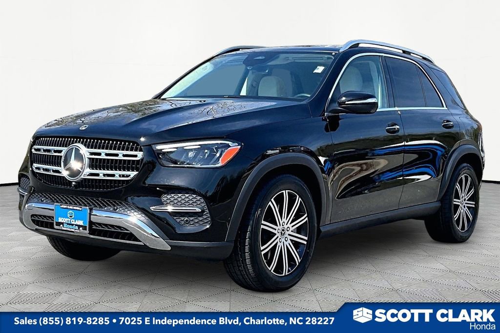 Used 2025 Mercedes-Benz GLE 450e 4MATIC w/ Winter Package image 3