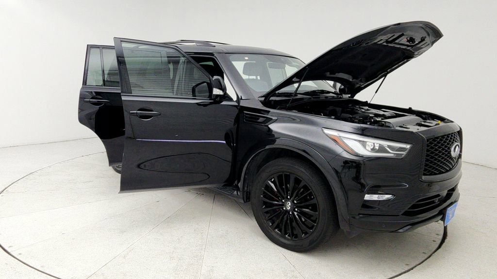 Used 2022 INFINITI QX80 Sensory w/ All-Season Package image 10