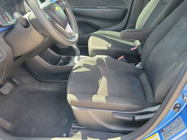 Used 2016 Chevrolet Spark LT FWD image 22