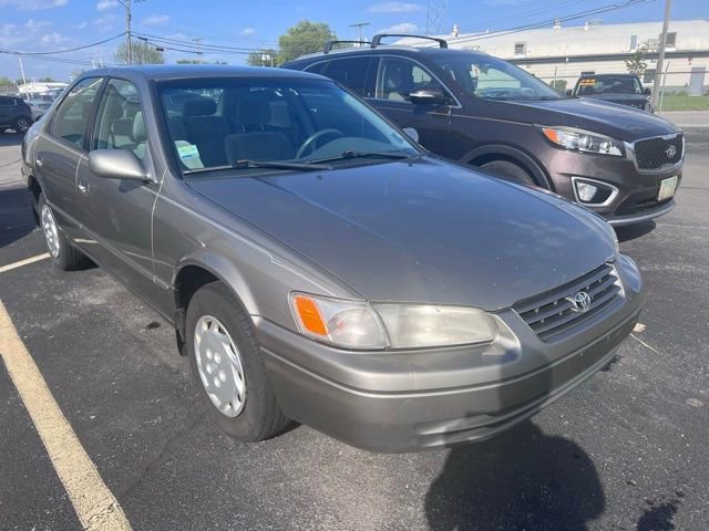 Used 1999 Toyota Camry XLE FWD image 5