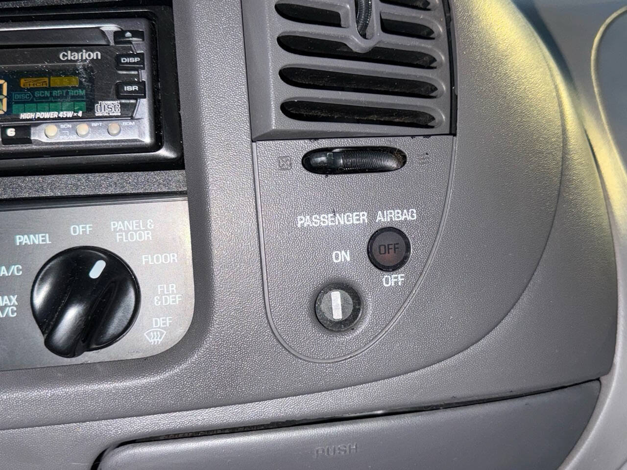 Used 1998 Ford F150 XL RWD image 33