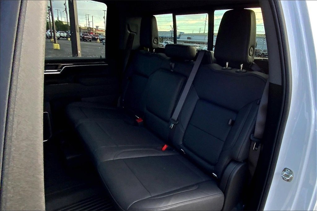 New 2026 Chevrolet Silverado 2500 LTZ w/ LTZ Premium Package image 11