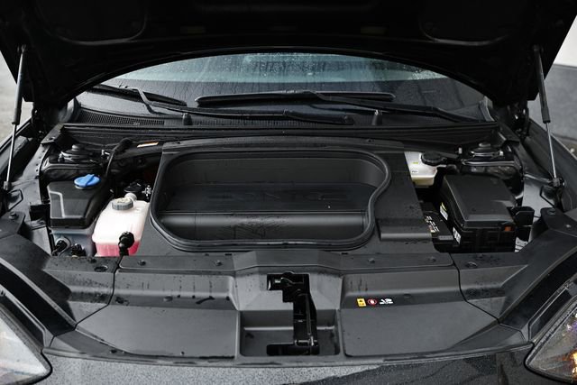 Used 2024 Hyundai Ioniq 6 SEL image 28