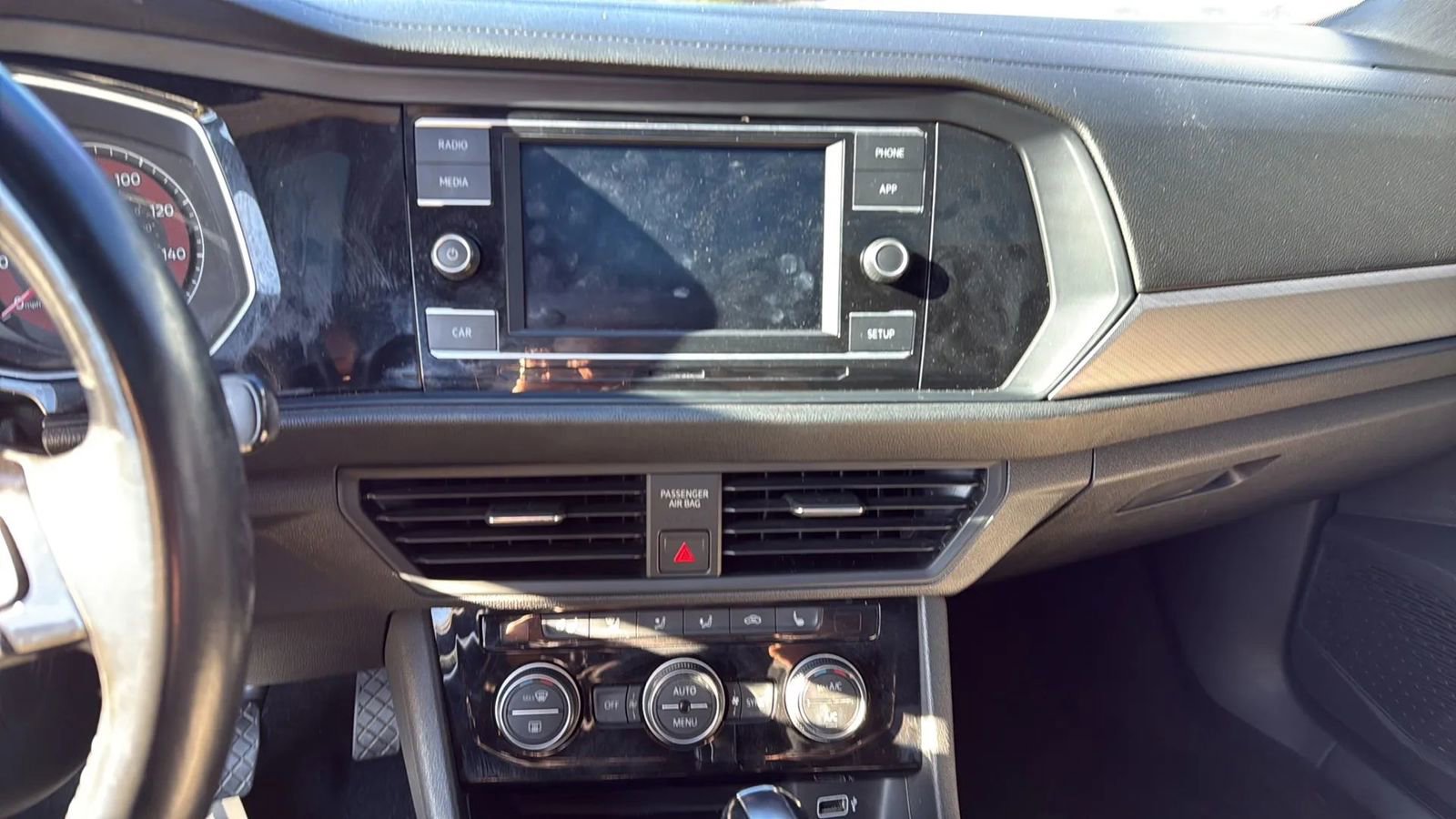 Used 2019 Volkswagen Jetta R-Line w/ R-Line Cold Weather Package image 19