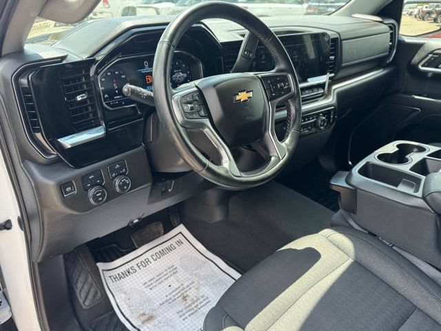 Used 2023 Chevrolet Silverado 1500 LT AWD/4WD image 13