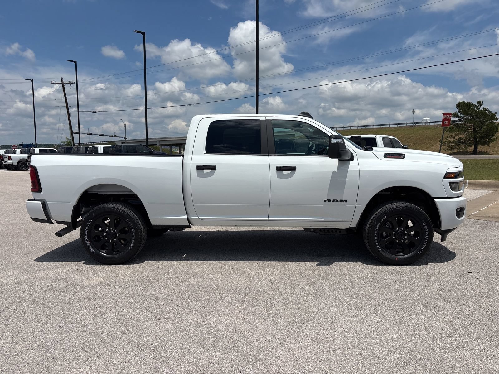 New 2026 RAM 2500 Lone Star AWD/4WD image 7