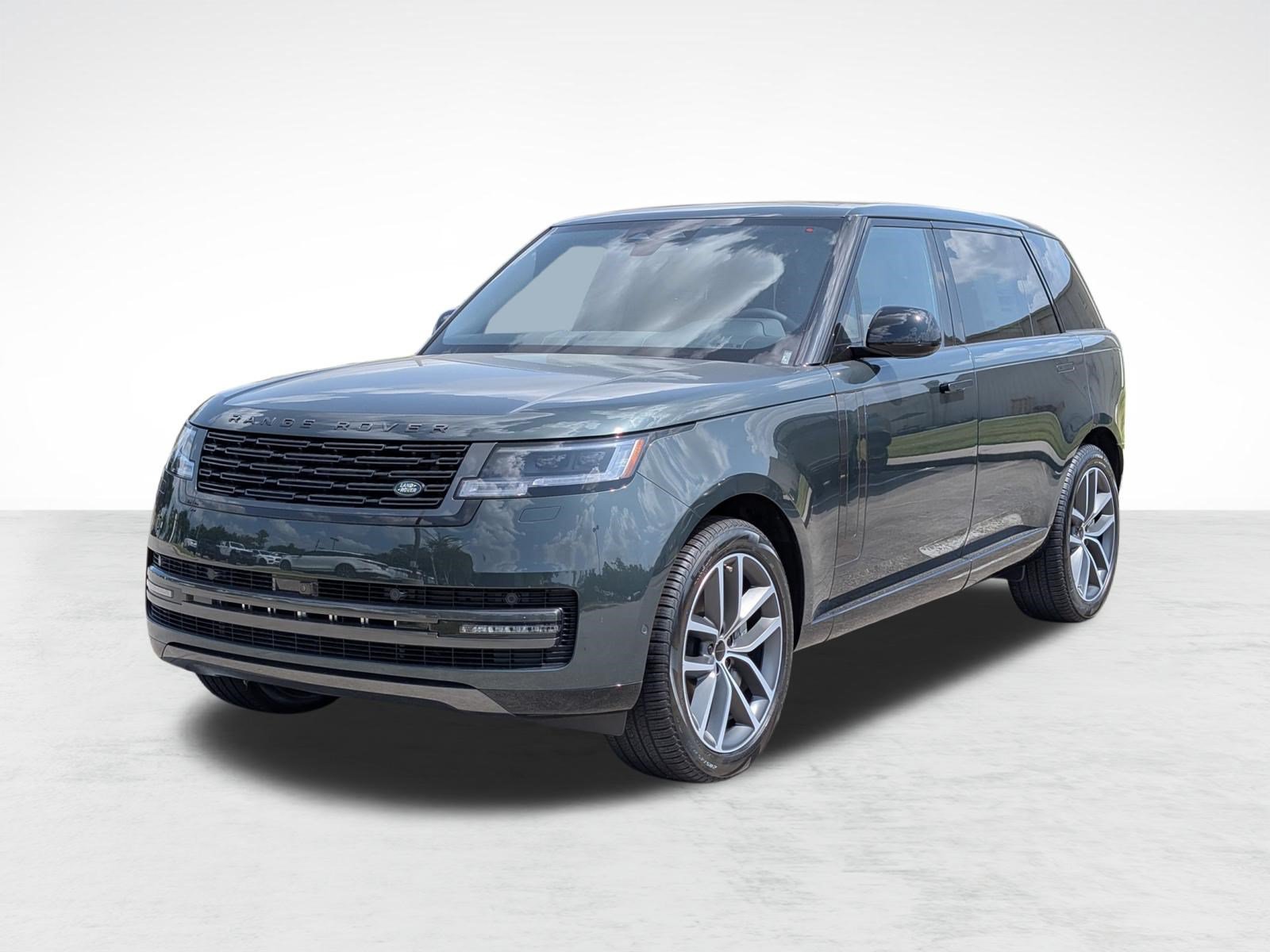 New 2026 Land Rover Range Rover Long Wheelbase SE