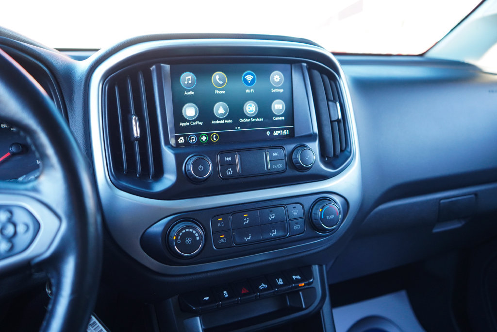 Used 2022 Chevrolet Colorado LT w/ Safety Package RWD image 7