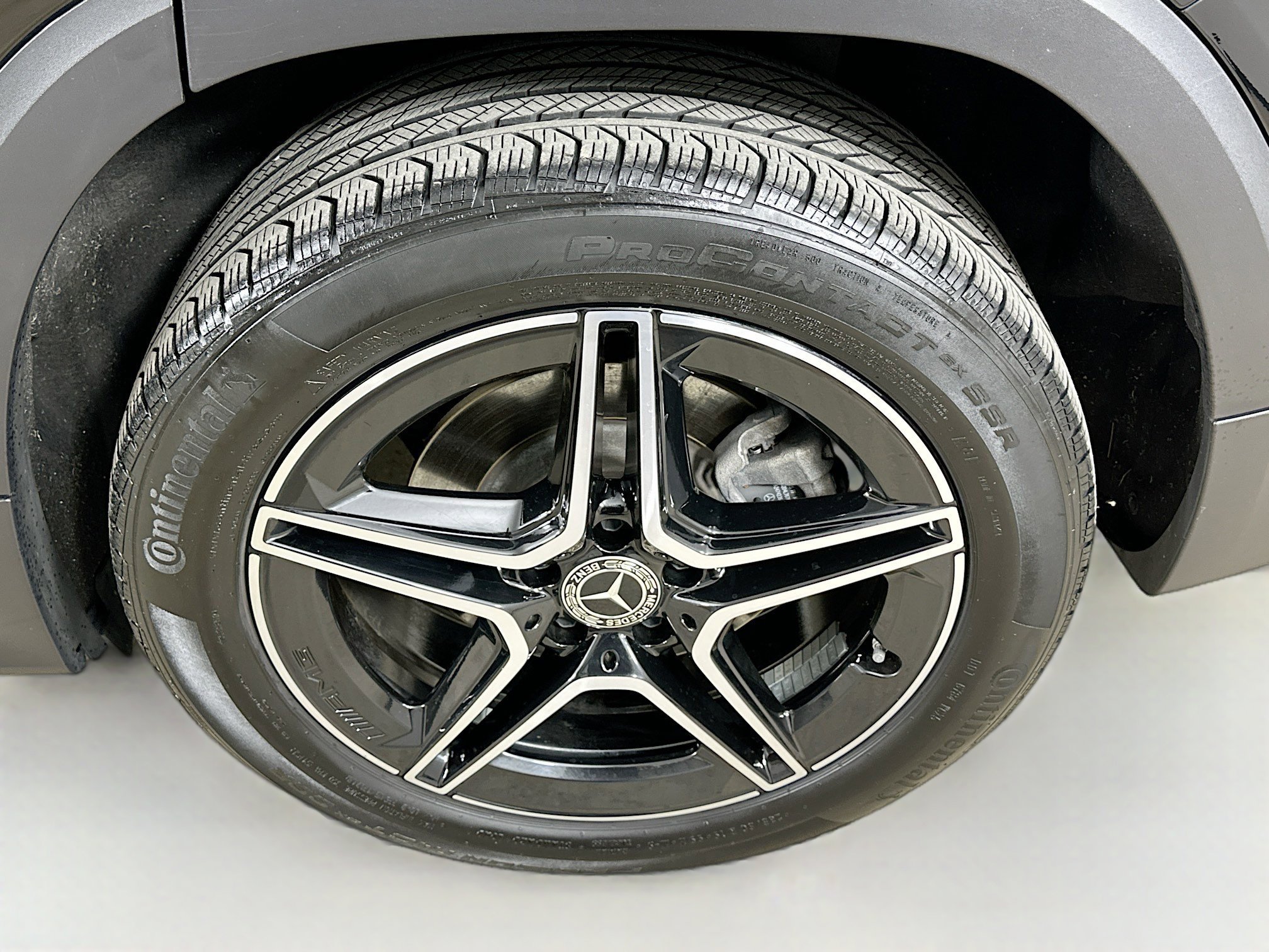 Certified 2023 Mercedes-Benz GLB 250 4MATIC image 34