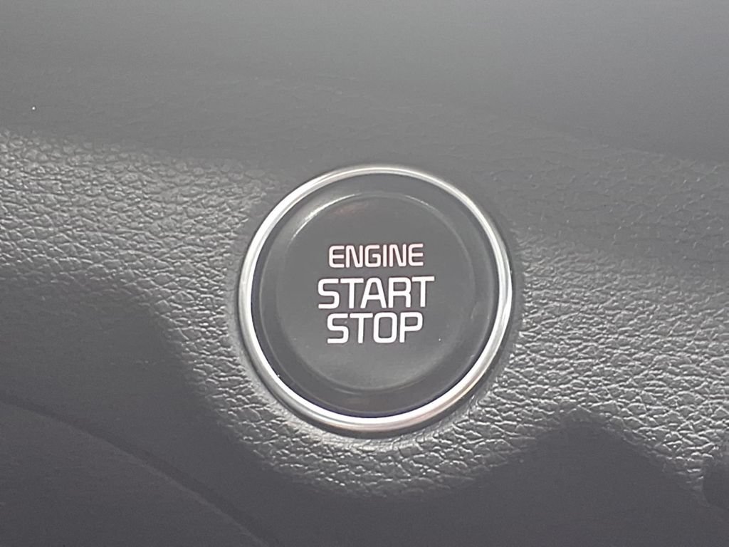 Certified 2024 Kia Forte GT-Line FWD image 9
