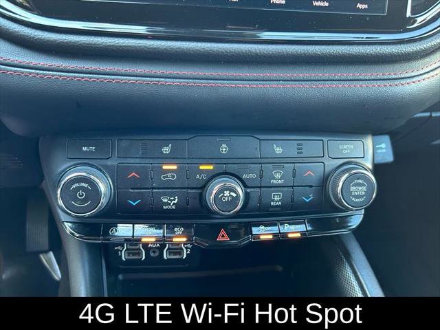 Certified 2023 Dodge Durango GT image 23