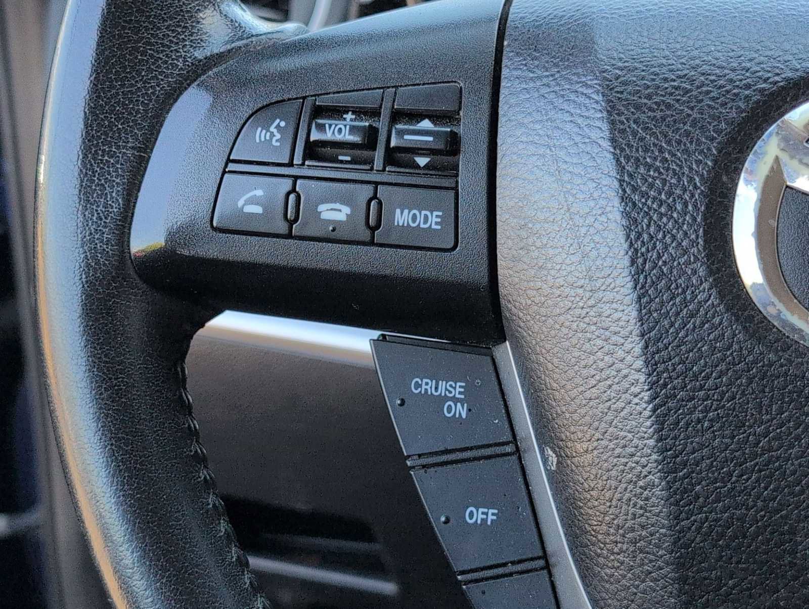 Used 2012 MAZDA MAZDA3 i Touring image 22