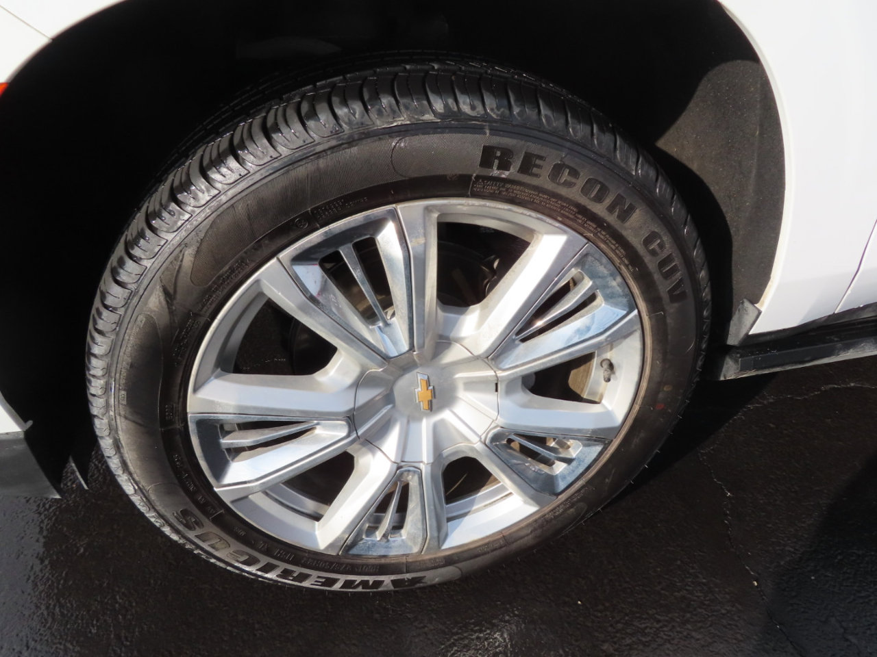 Used 2021 Chevrolet Tahoe High Country w/ Premium Package image 11