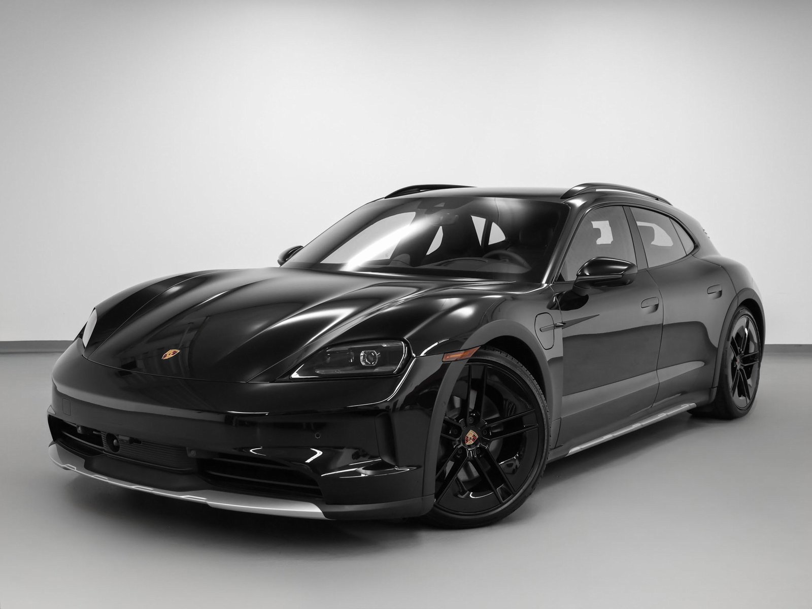 New 2025 Porsche Taycan 4 Cross Turismo image 1