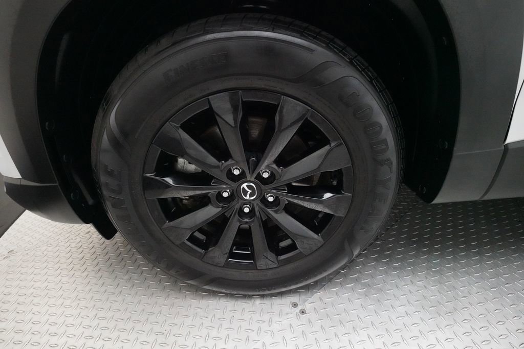 Used 2023 MAZDA CX-50 2.5 S w/ Cargo Package image 27