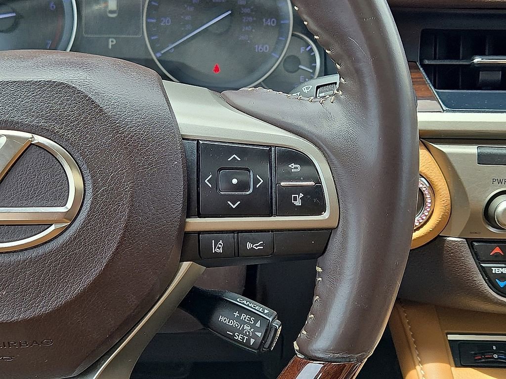Used 2018 Lexus ES 350 w/ Navigation System Package FWD image 19