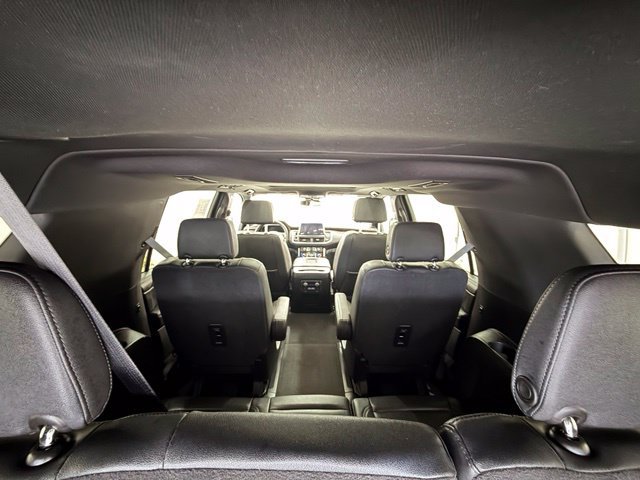 Used 2023 Chevrolet Suburban Z71 w/ Z71 Off-Road Package AWD/4WD image 37