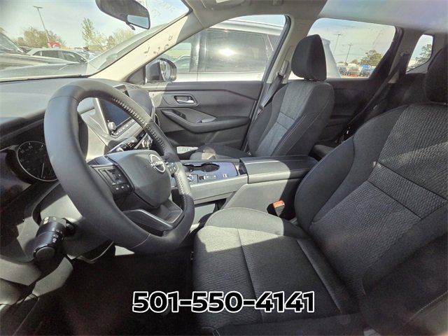 Used 2026 Nissan Rogue SV w/ Cold Weather Package image 9