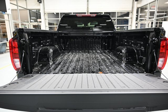 New 2026 GMC Sierra 1500 Elevation image 7