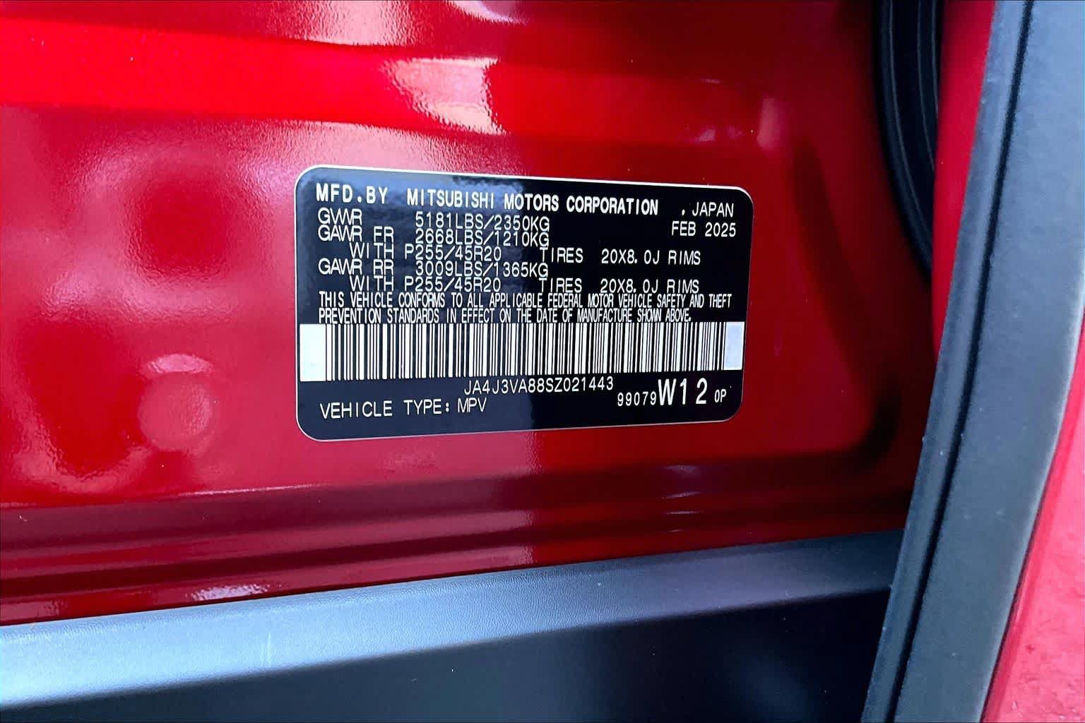 Used 2025 Mitsubishi Outlander SE FWD image 34