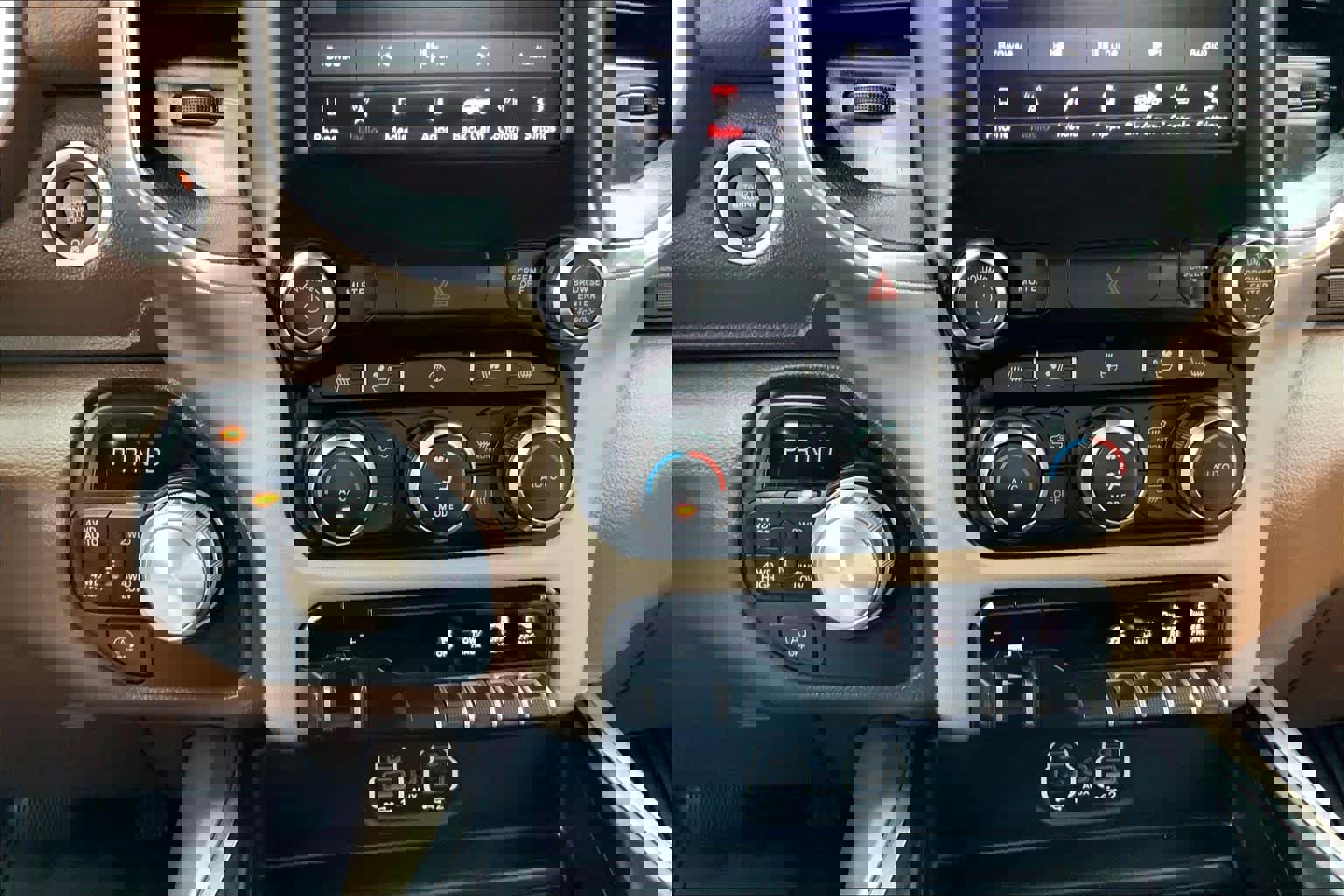 Used 2021 RAM 1500 Laramie AWD/4WD image 30