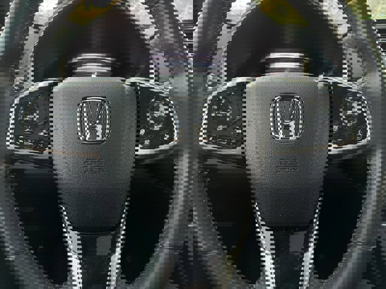 Used 2021 Honda CR-V Touring image 9