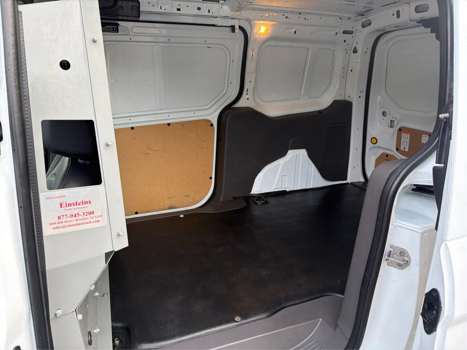 Used 2020 Ford Transit Connect XL FWD image 10