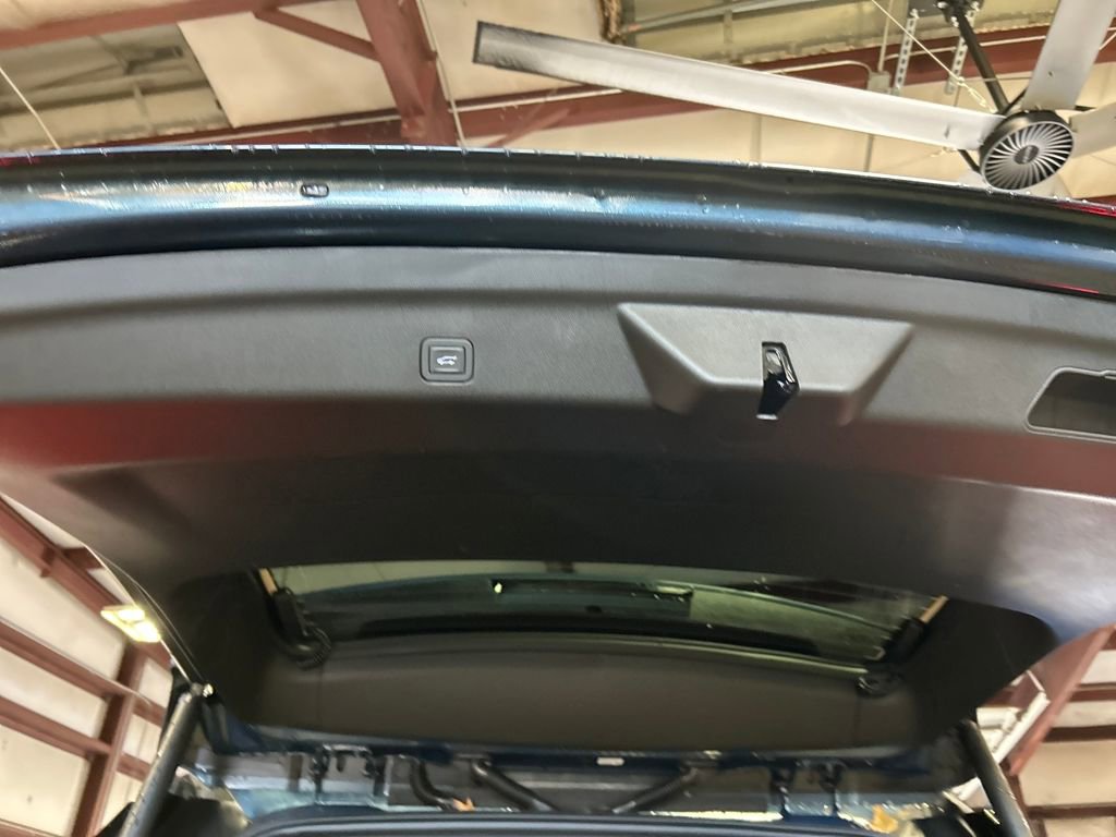 New 2026 GMC Yukon XL Denali image 31