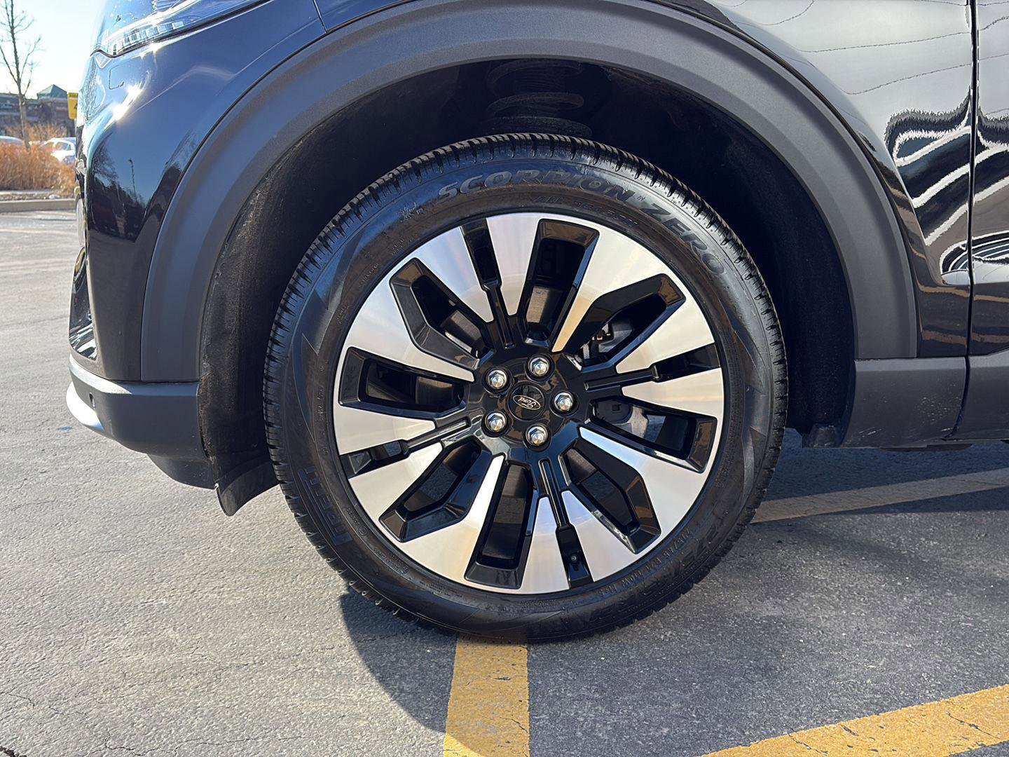 Used 2025 Ford Explorer Platinum w/ LUX Leather Package image 28