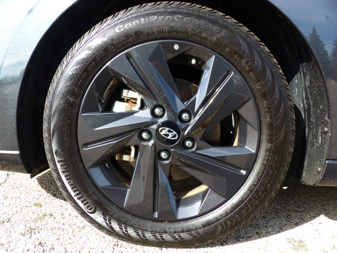 Used 2021 Hyundai Elantra SEL w/ Convenience Package image 13