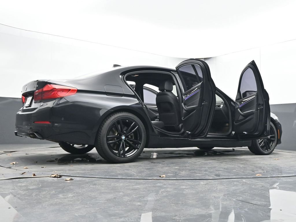 Used 2017 BMW 540i xDrive image 56