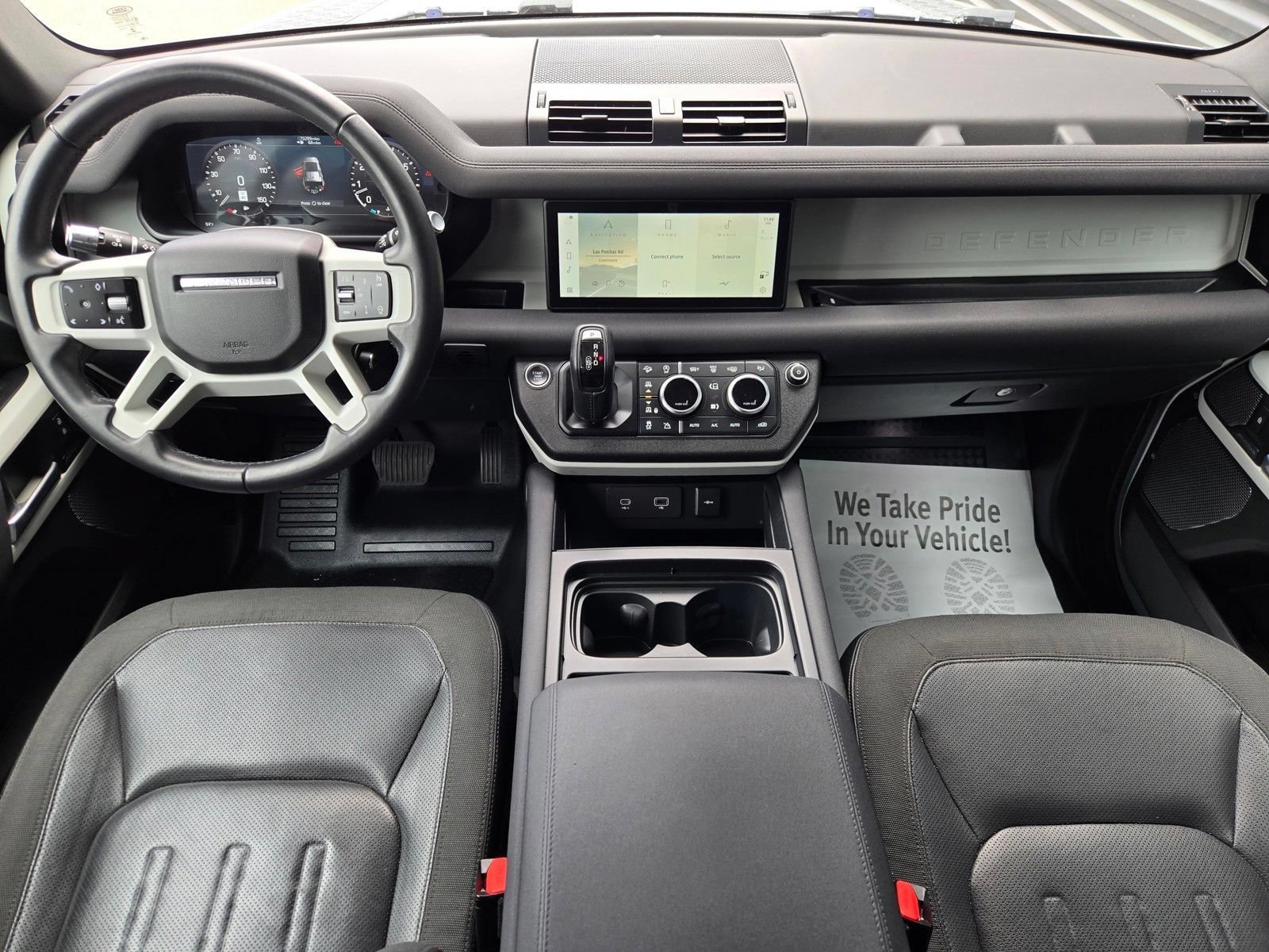Used 2020 Land Rover Defender 110 SE AWD/4WD image 13