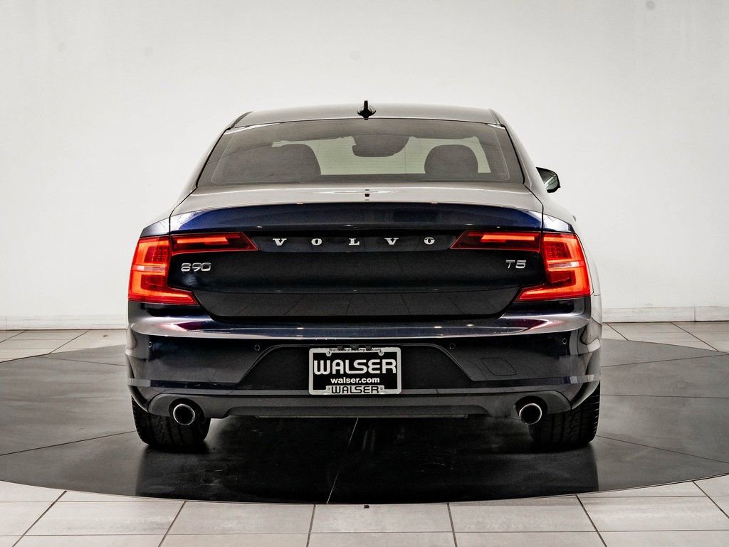 Used 2017 Volvo S90 T5 Momentum w/ Vision Package image 7