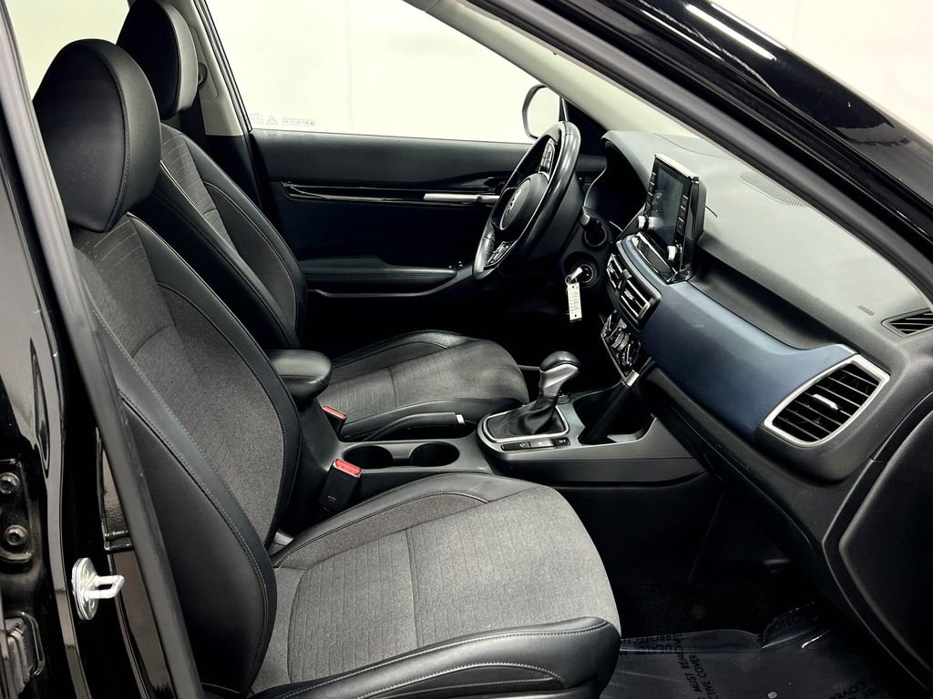 Used 2021 Kia Seltos S image 29