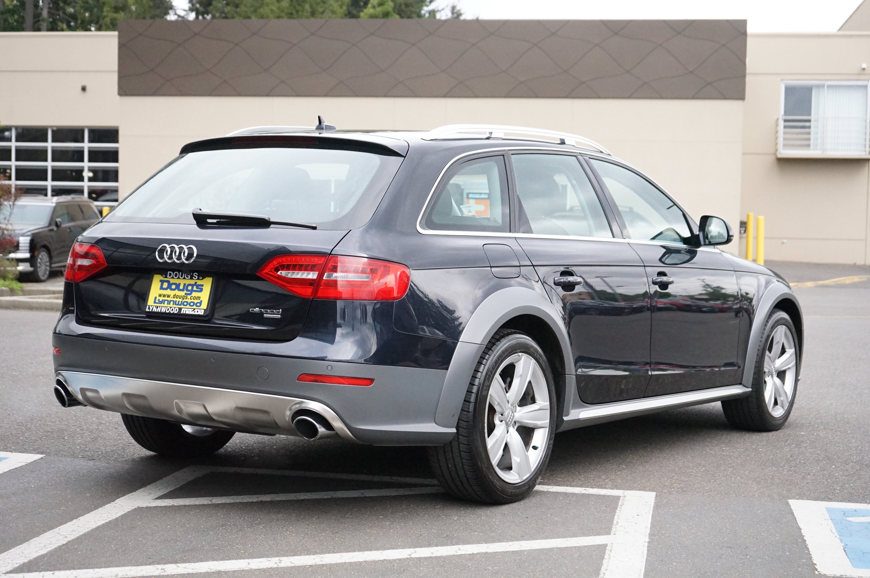Used 2013 Audi A4 Premium Plus AWD/4WD image 3