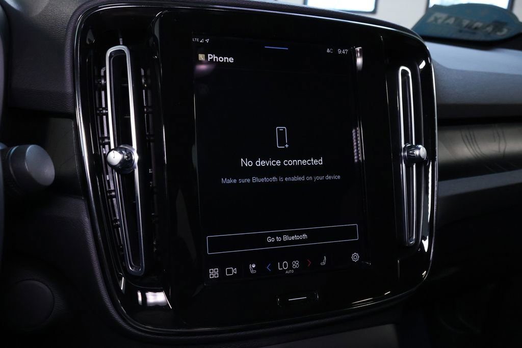 Used 2022 Volvo C40 P8 Recharge Ultimate image 34