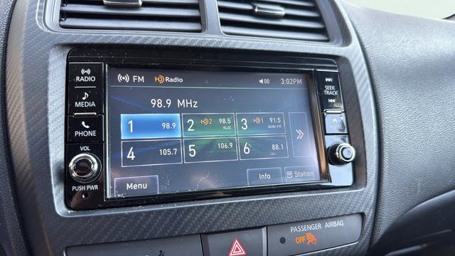 Used 2023 Mitsubishi Outlander Sport AWD image 16