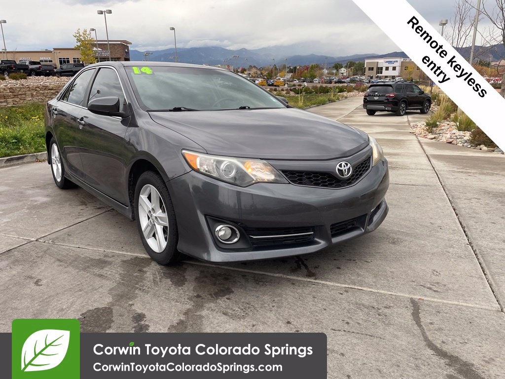 Used 2014 Toyota Camry SE