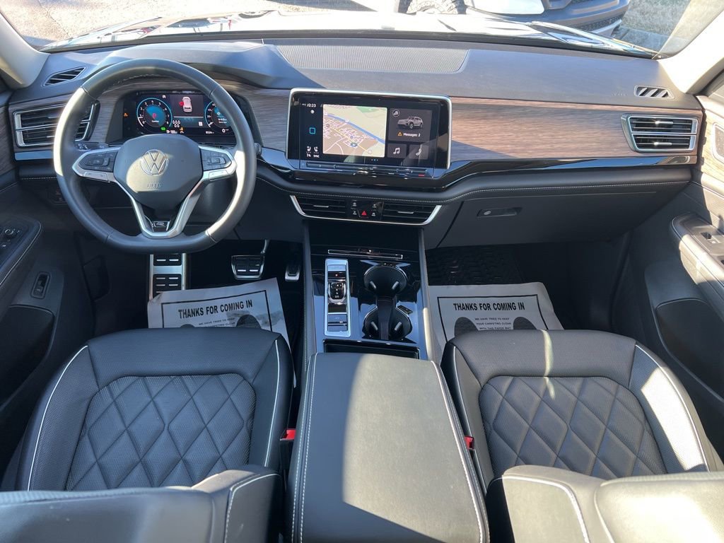 Used 2024 Volkswagen Atlas SEL Premium R-Line image 26