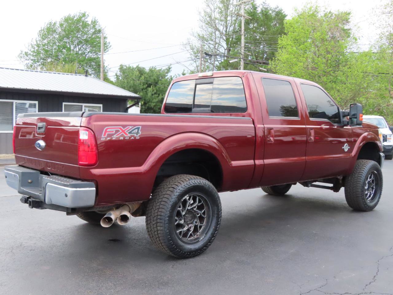 Used 2016 Ford F250 Lariat w/ Lariat Interior Package AWD/4WD image 6