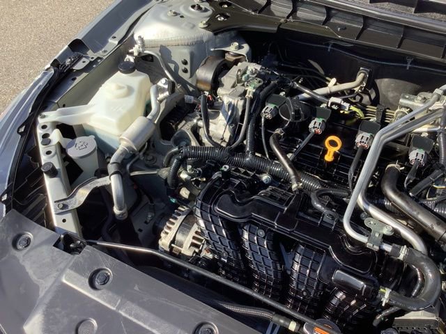 Used 2023 Nissan Altima 2.5 SV image 14