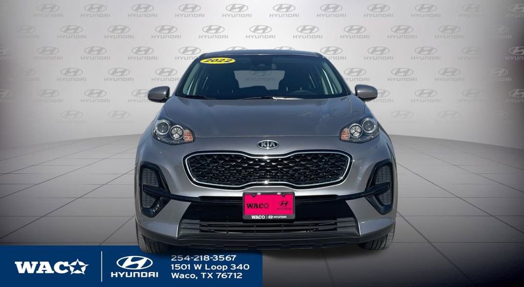 Used 2022 Kia Sportage LX image 2