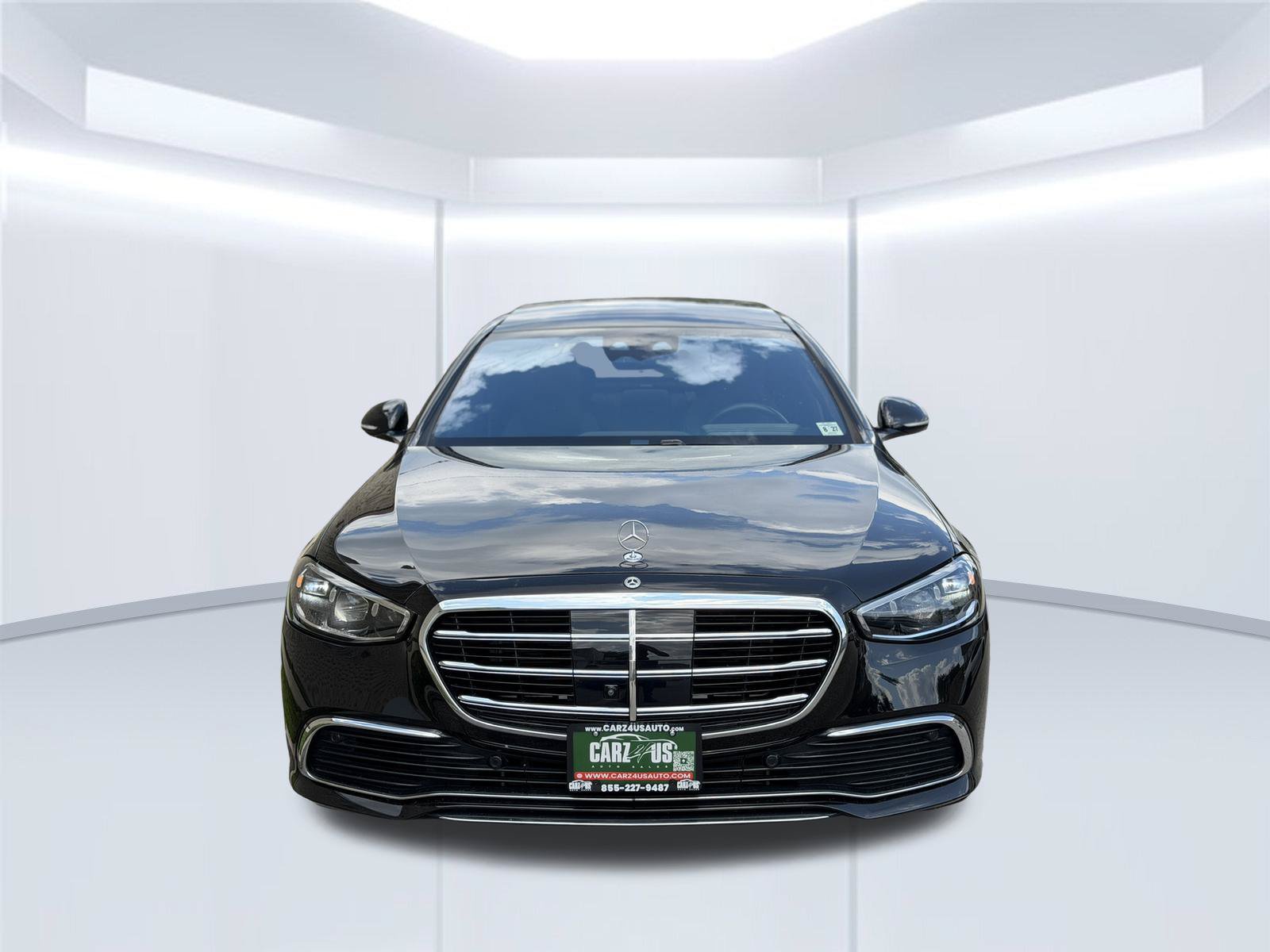 Used 2022 Mercedes-Benz S 580 4MATIC Sedan image 2