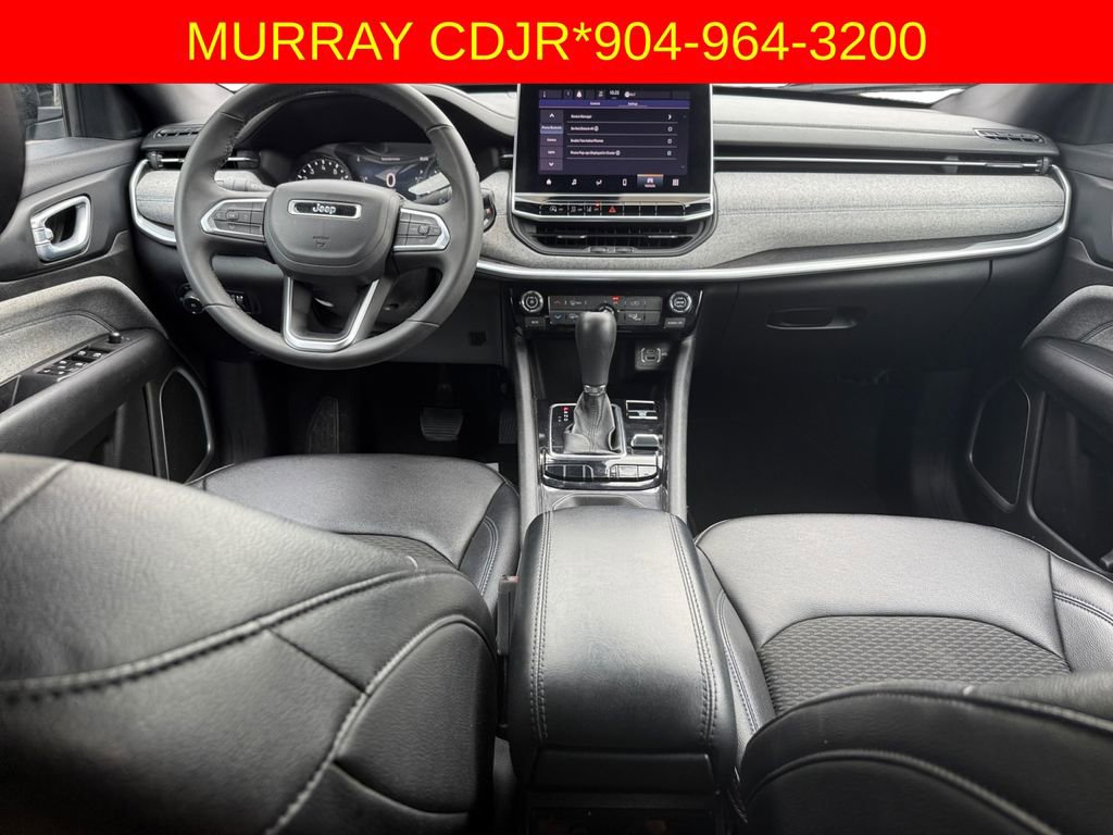 Certified 2024 Jeep Compass Latitude image 10