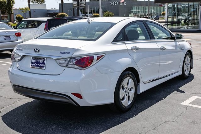 Used 2011 Hyundai Sonata Hybrid image 6