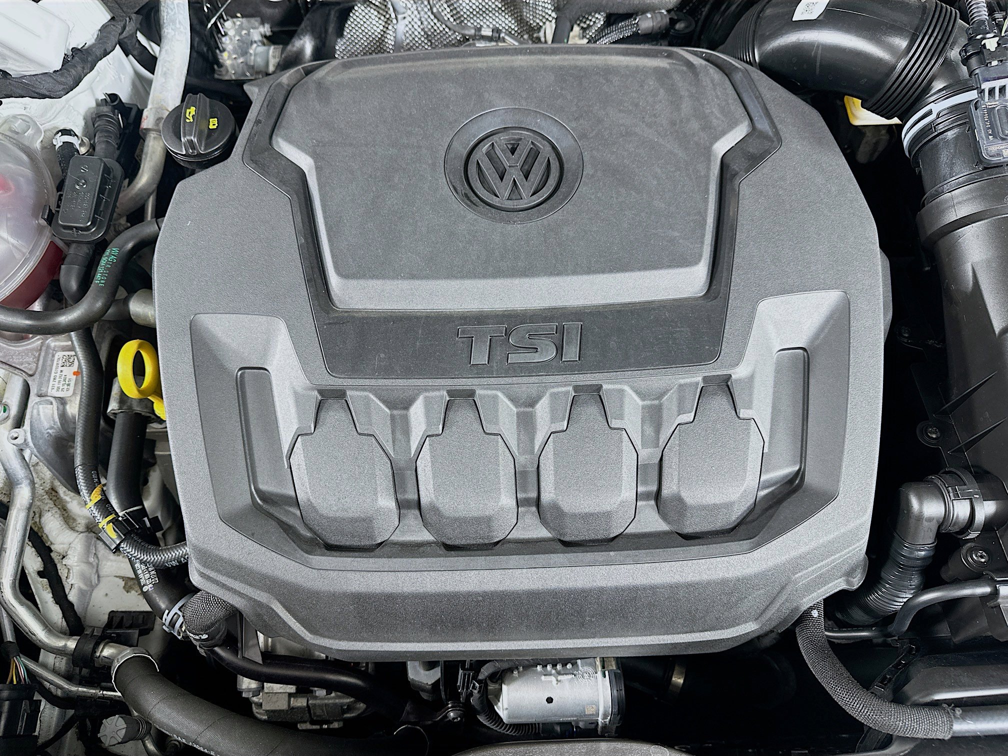 Used 2024 Volkswagen Tiguan S image 31